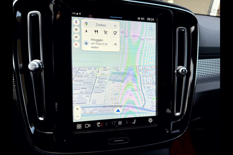 Volvo XC40 Recharge P8 AWD R-Design SOH 92.3%, Panoramadak, Camera, 19'Lmv