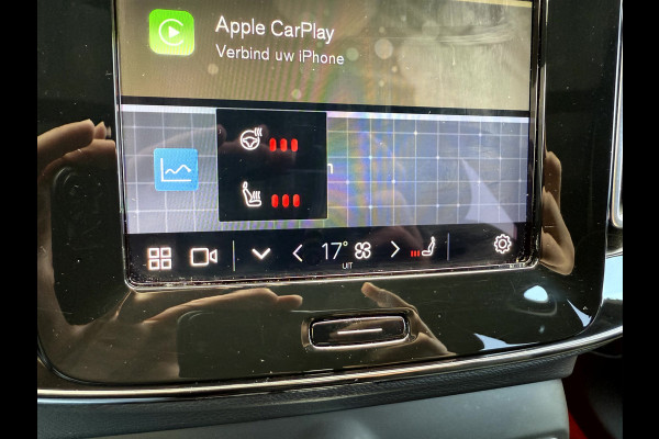 Volvo XC40 Recharge P8 AWD R-Design SOH 92.3%, Panoramadak, Camera, 19'Lmv