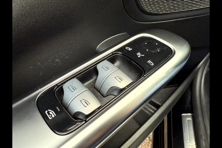 Mercedes-Benz C-Klasse Estate 300 e Business Line NL. Auto, Zomer+Winterset