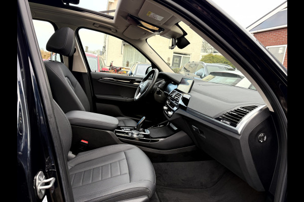 BMW iX3 Executive 80 kWh SOH 97.2%,  Panoramadak, Camera, Carplay/Android