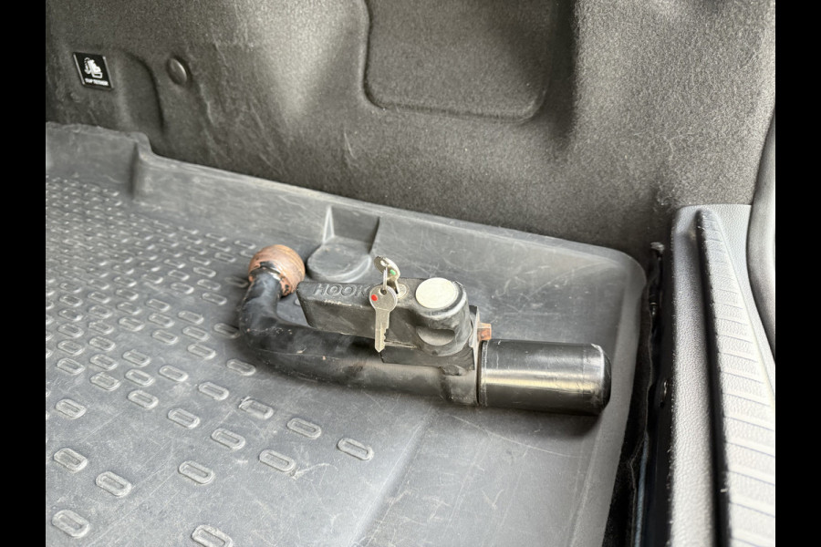 Dacia Duster 1.3 TCe 150pk Serie Limitee 15th Anniversary Trekhaak, 360 camera