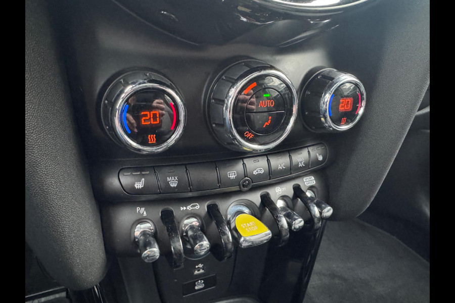 MINI Cooper SE Classic 33 kWh Head-Up Harman/Kardon Panoramadak . Neem contact op en we maken een afspraak!