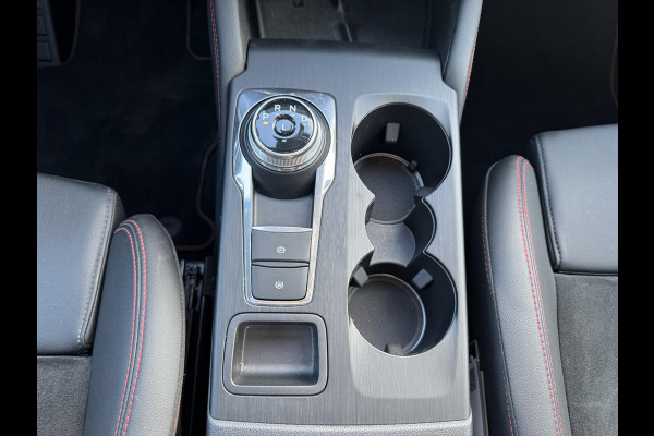 Ford Kuga 2.5 FHEV ST-Line X |  190pk | Driver Assistance Pack | Winterpack | Panoramadak | Technology Pack | Geen Stekker nodig | All Season banden