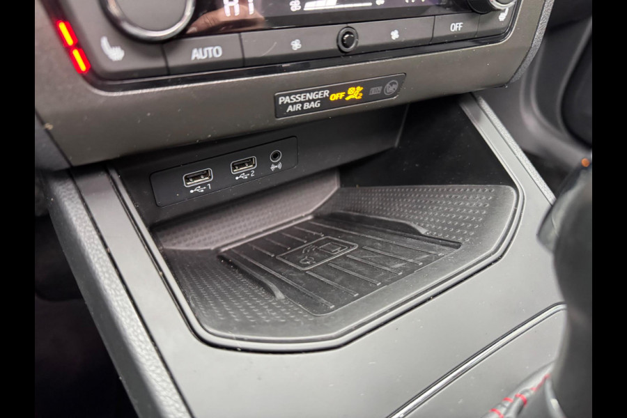 Seat Ibiza 1.0 TSI FR 116 PK DSG Panorama Navi Camera Leder Led