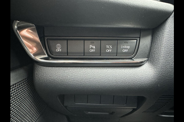 Mazda CX-30 2.0 e-SkyActiv-G M Hybrid Comfort | PARKEER SENSOREN VOOR EN ACHTER | ACHTERUITRIJ CAMERA | HEADUP DISPLAY |