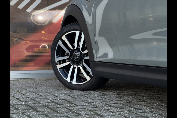 MINI Mini 1.5 Cooper Chili Automaat / Carplay / Panoramadak / Navi / 17" LM /  PDC v+a