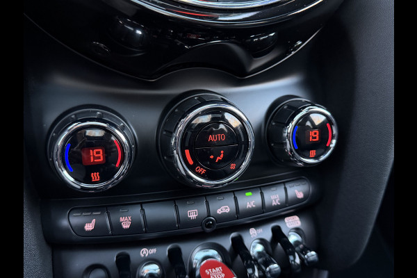 MINI Mini 1.5 Cooper Chili Automaat / Carplay / Panoramadak / Navi / 17" LM /  PDC v+a