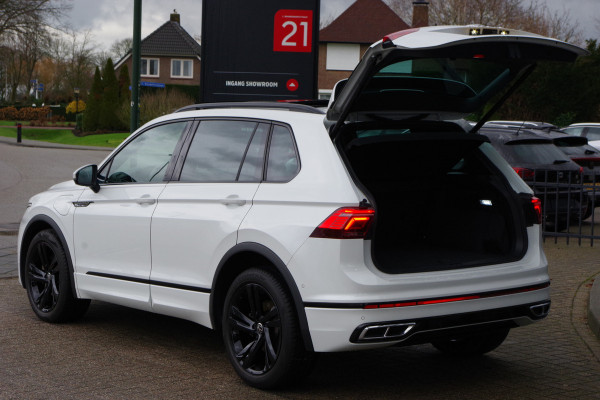 Volkswagen Tiguan 1.4 TSI eHybrid 245 PK R-Line BNS+ PHEV, Panoramadak, LED, Leder, 360 Camera,