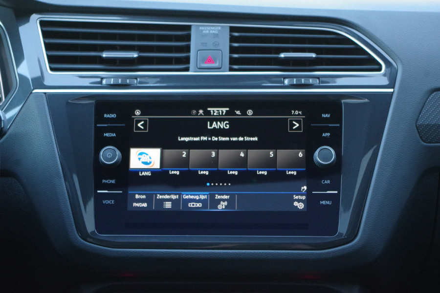 Volkswagen Tiguan 1.4 TSI eHybrid 245 PK R-Line BNS+ PHEV, Panoramadak, LED, Leder, 360 Camera,