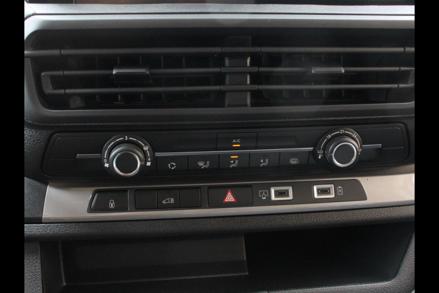 Opel Vivaro 2.0 Diesel 180 S&S L3 Automaat Apple Carplay /  Android Auto Parkeersensoren V+A Trekhaak Camera Navigatie Cruise Control LED koplampen houten afwerking laadruimte