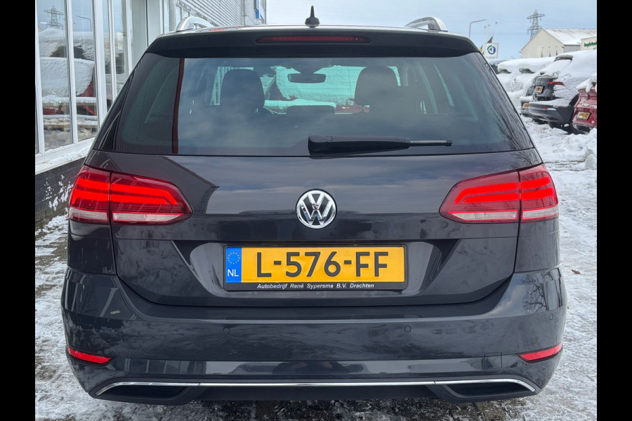Volkswagen Golf Variant 1.0 TSI Highline | Stoelverwarming | Parkeer Sensoren | Adaptive Cruise