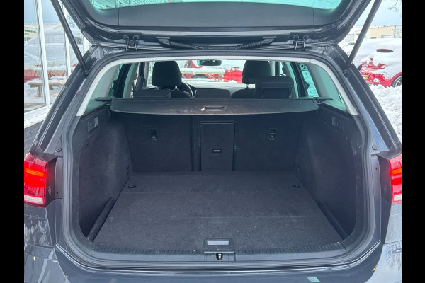 Volkswagen Golf Variant 1.0 TSI Highline | Stoelverwarming | Parkeer Sensoren | Adaptive Cruise