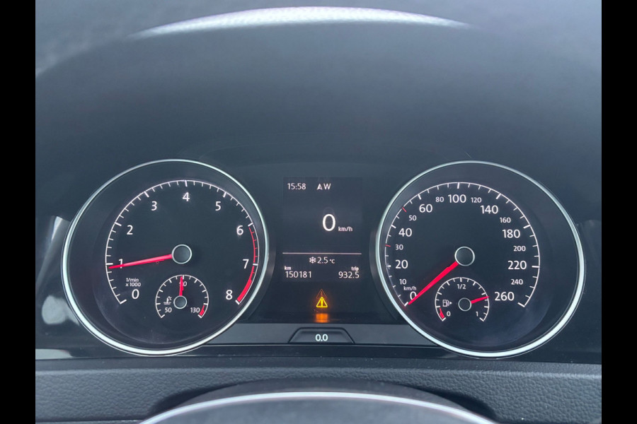 Volkswagen Golf Variant 1.0 TSI Highline | Stoelverwarming | Parkeer Sensoren | Adaptive Cruise