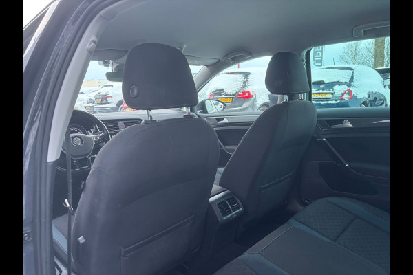 Volkswagen Golf Variant 1.0 TSI Highline | Stoelverwarming | Parkeer Sensoren | Adaptive Cruise