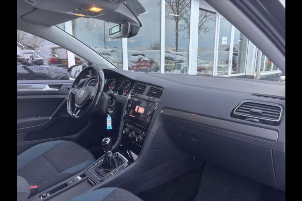 Volkswagen Golf Variant 1.0 TSI Highline | Stoelverwarming | Parkeer Sensoren | Adaptive Cruise