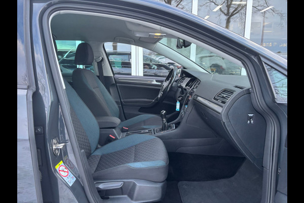 Volkswagen Golf Variant 1.0 TSI Highline | Stoelverwarming | Parkeer Sensoren | Adaptive Cruise