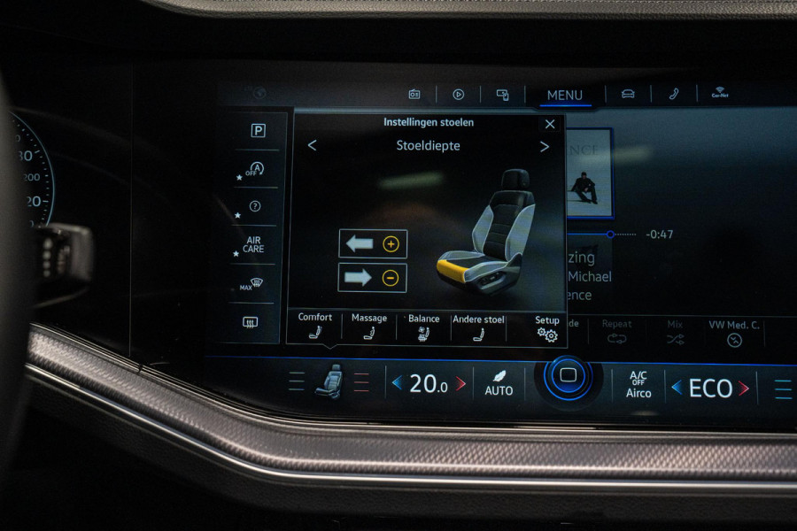 Volkswagen Touareg 3.0 TDI R-Line *Vierwielbesturing / Luchtvering / Standkachel / Stoelventilatie + massage / Panorama / HUD / Keyless*