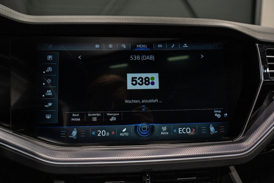 Volkswagen Touareg 3.0 TDI R-Line *Vierwielbesturing / Luchtvering / Standkachel / Stoelventilatie + massage / Panorama / HUD / Keyless*