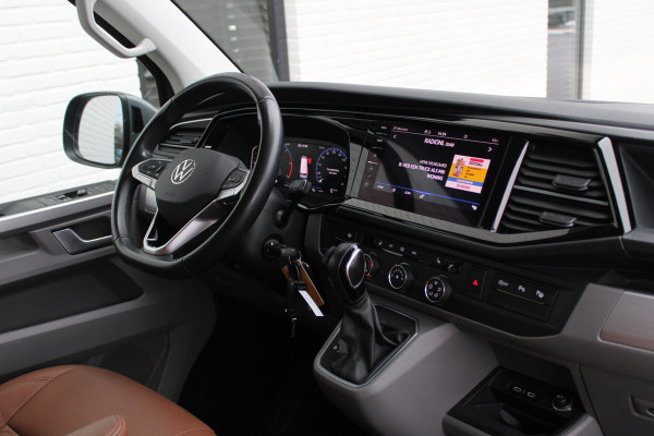 Volkswagen Transporter 2.0 TDI / Aut / L2H1 / 30 / DC / BULLI / Leer / Camera / Vol Opties / NIEUWSTAAT