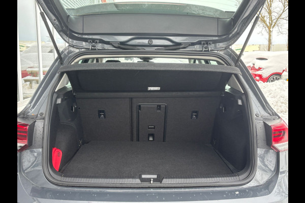 Volkswagen Golf 1.5 TSI Life | Stuur Verwarming | Sfeer Verlichting | Adaptive Cruise | Lane Assist