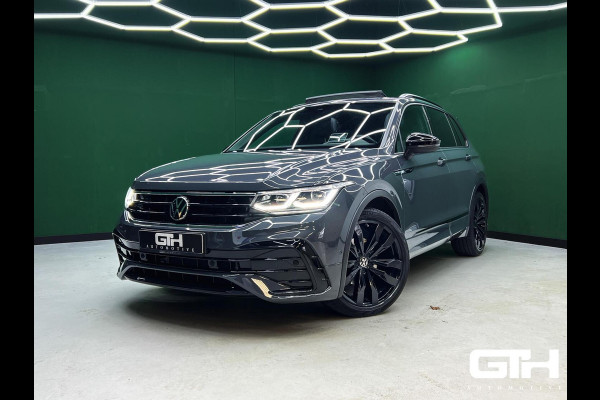 Volkswagen Tiguan 1.5 TSI R-Line Head-up | Pano | Trekhaak