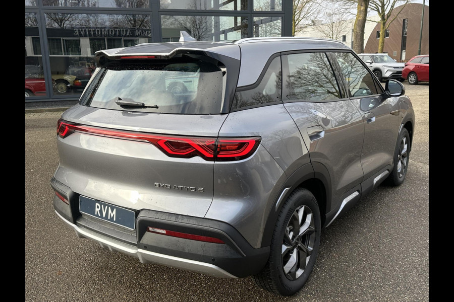 BYD ATTO 2 Boost 45 kWh ZGAN Nieuw! | Volledige BYD Fabrieksgarantie t/m 11-2030 of 150.000 km | Stoel & Stuurverwarming | Adaptieve Cruise | 360° Camera | Panoramadak | Dodehoekassistent | Origineel NL Auto