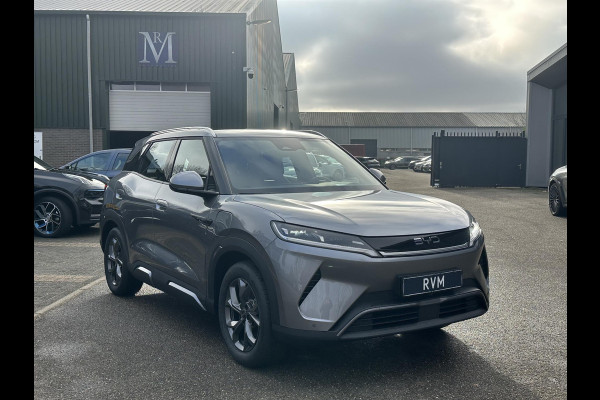 BYD ATTO 2 Boost 45 kWh ZGAN Nieuw! | Volledige BYD Fabrieksgarantie t/m 11-2030 of 150.000 km | Stoel & Stuurverwarming | Adaptieve Cruise | 360° Camera | Panoramadak | Dodehoekassistent | Origineel NL Auto