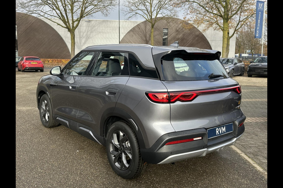 BYD ATTO 2 Boost 45 kWh ZGAN Nieuw! | Volledige BYD Fabrieksgarantie t/m 11-2030 of 150.000 km | Stoel & Stuurverwarming | Adaptieve Cruise | 360° Camera | Panoramadak | Dodehoekassistent | Origineel NL Auto