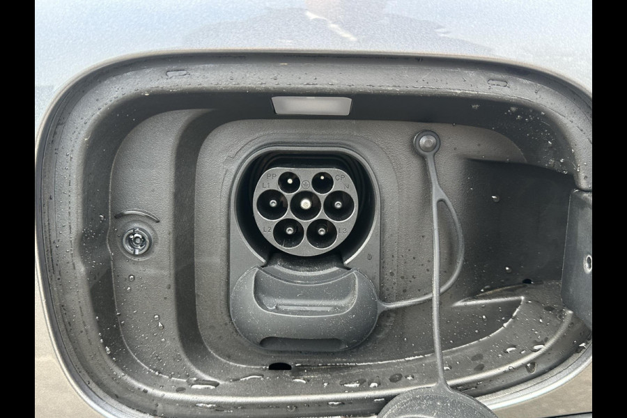 BYD ATTO 2 Boost 45 kWh ZGAN Nieuw! | Volledige BYD Fabrieksgarantie t/m 11-2030 of 150.000 km | Stoel & Stuurverwarming | Adaptieve Cruise | 360° Camera | Panoramadak | Dodehoekassistent | Origineel NL Auto