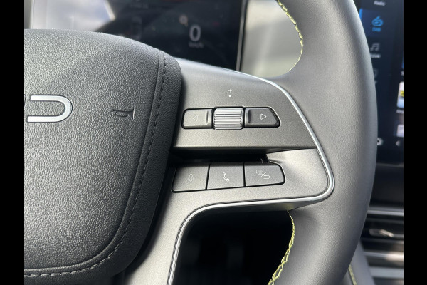 BYD ATTO 2 Boost 45 kWh ZGAN Nieuw! | Volledige BYD Fabrieksgarantie t/m 11-2030 of 150.000 km | Stoel & Stuurverwarming | Adaptieve Cruise | 360° Camera | Panoramadak | Dodehoekassistent | Origineel NL Auto