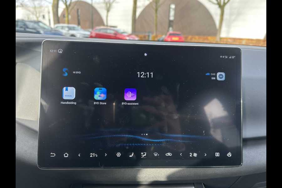 BYD ATTO 2 Boost 45 kWh ZGAN Nieuw! | Volledige BYD Fabrieksgarantie t/m 11-2030 of 150.000 km | Stoel & Stuurverwarming | Adaptieve Cruise | 360° Camera | Panoramadak | Dodehoekassistent | Origineel NL Auto