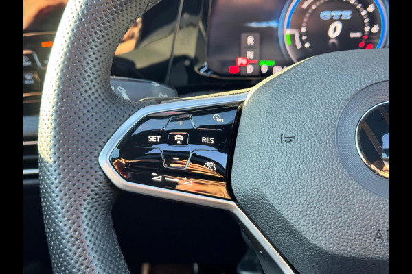 Volkswagen Golf 1.4 eHybrid GTE Pano/Sfeer/Navi/BTW!