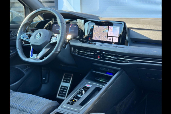 Volkswagen Golf 1.4 eHybrid GTE Pano/Sfeer/Navi/BTW!