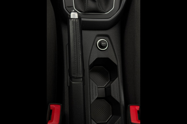 Volkswagen Polo 1.0 TSI 2x R-Line Panorama CarPlay Camera