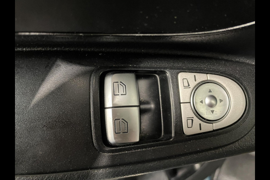 Mercedes-Benz Vito 114 CDI Lang Automaat Airco Cruise Control Trekhaak LM Velgen nAVI