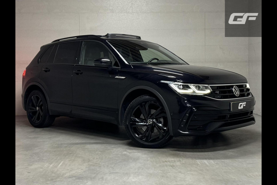 Volkswagen Tiguan 1.5 TSI R-Line Black Style Pano H/K NAP