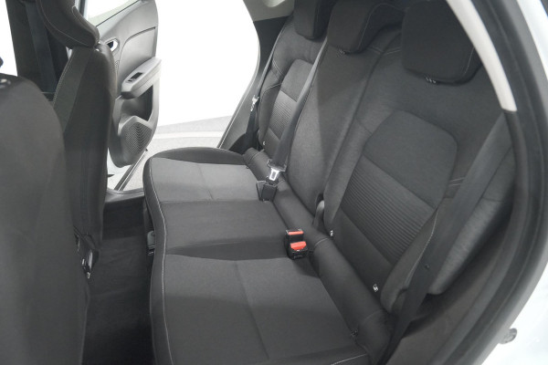 Renault Captur TCe 100 Intens | Stoelverwarming | Camera | Apple Carplay