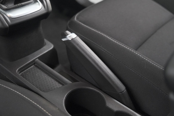 Renault Captur TCe 100 Intens | Stoelverwarming | Camera | Apple Carplay