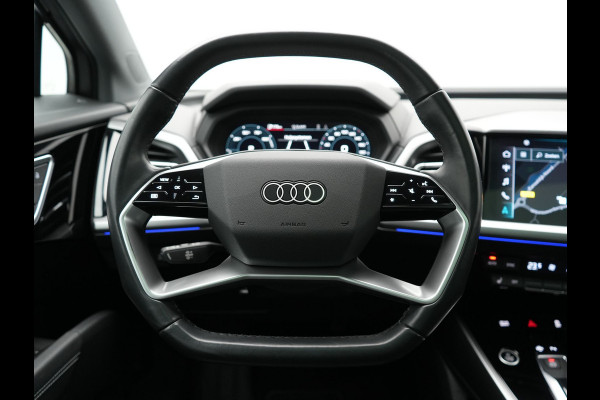 Audi Q4 e-tron 50 quattro S-Line 77 kWh 299pk Dealer O.H. Incl. BTW | Panodak | SOH 93,2% | Lederen Sportstoelen Verwarmd | 20"L.M  | Navigatie | Cruise Control | Virtual | DAB | Taifungrau Metallic |
