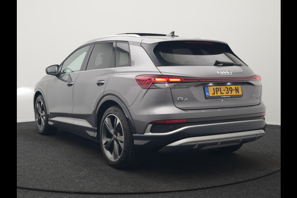 Audi Q4 e-tron 50 quattro S-Line 77 kWh 299pk Dealer O.H. Incl. BTW | Panodak | SOH 93,2% | Lederen Sportstoelen Verwarmd | 20"L.M  | Navigatie | Cruise Control | Virtual | DAB | Taifungrau Metallic |