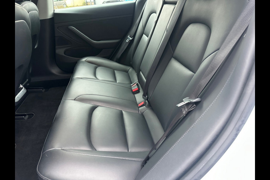 Tesla Model 3 Standard RWD Plus 60 kWh SOH 91%|Trekhaak