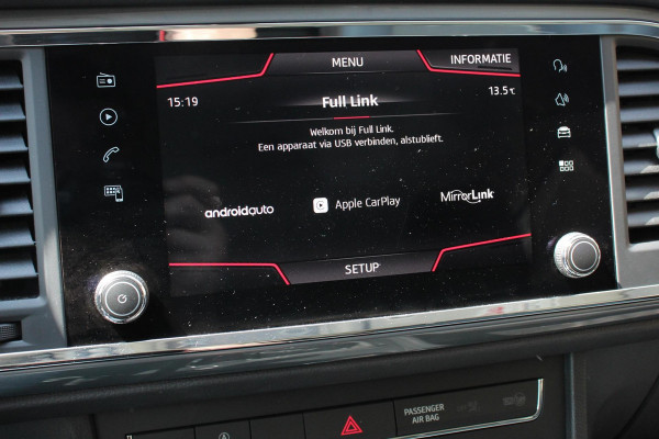 Seat Ateca 1.5 TSI 150 pk DSG Style | Navigatie | Apple Carplay/Android Auto | Climate Control | Parkeer sensoren | Inductief laden smartphone | Cruise Control