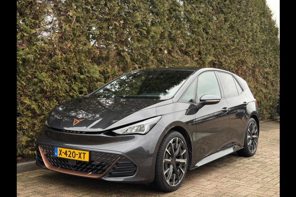 CUPRA Born Performance 82 kWh HuD Camera 231pk