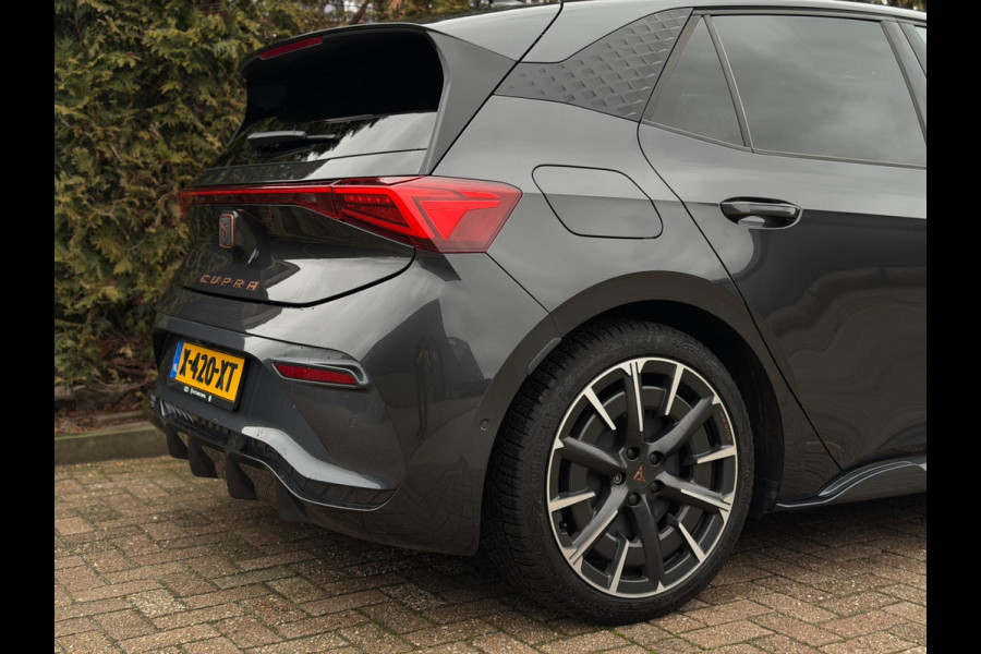 CUPRA Born Performance 82 kWh HuD Camera 231pk