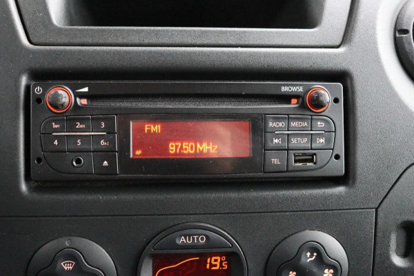 Nissan NV400 2.3 DCi 165PK L3H2 l DUBBEL LUCHT l 3500KG TREKGEWICHT l NAVI l AIRCO