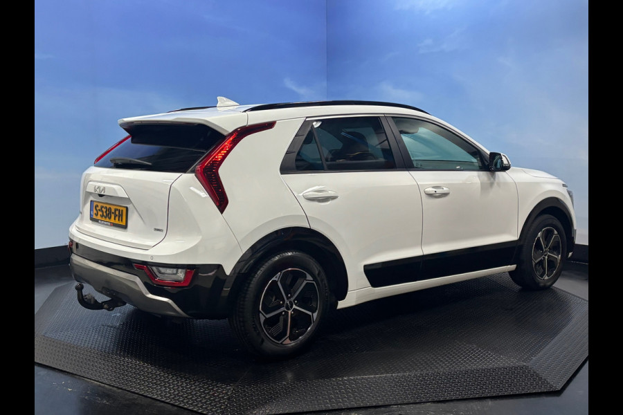 Kia Niro 1.6 GDi Hybrid DynamicPlusLine Pano, Trekhaak, Leer, Stuur/Stoelverwarming