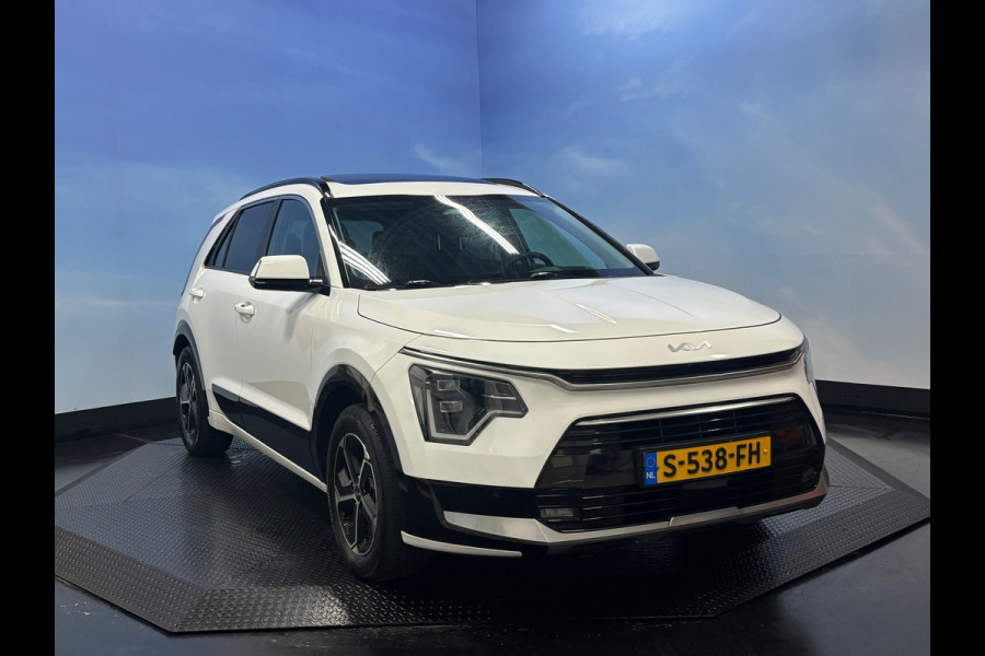 Kia Niro 1.6 GDi Hybrid DynamicPlusLine Pano, Trekhaak, Leer, Stuur/Stoelverwarming