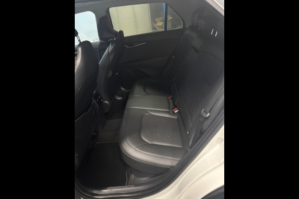 Kia Niro 1.6 GDi Hybrid DynamicPlusLine Pano, Trekhaak, Leer, Stuur/Stoelverwarming
