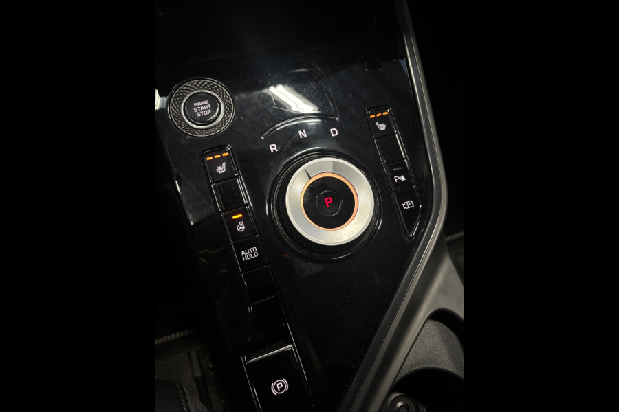 Kia Niro 1.6 GDi Hybrid DynamicPlusLine Pano, Trekhaak, Leer, Stuur/Stoelverwarming