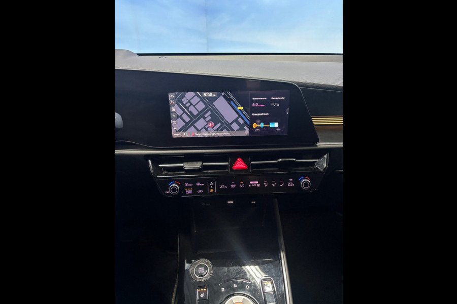 Kia Niro 1.6 GDi Hybrid DynamicPlusLine Pano, Trekhaak, Leer, Stuur/Stoelverwarming